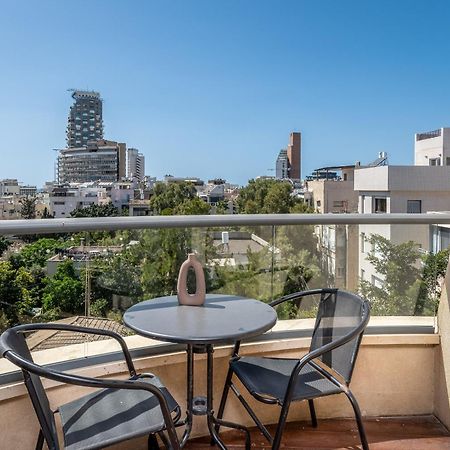 Modern & Sunny 1 Bdr W Balcony And Parking Apartman Tel-Aviv Kültér fotó