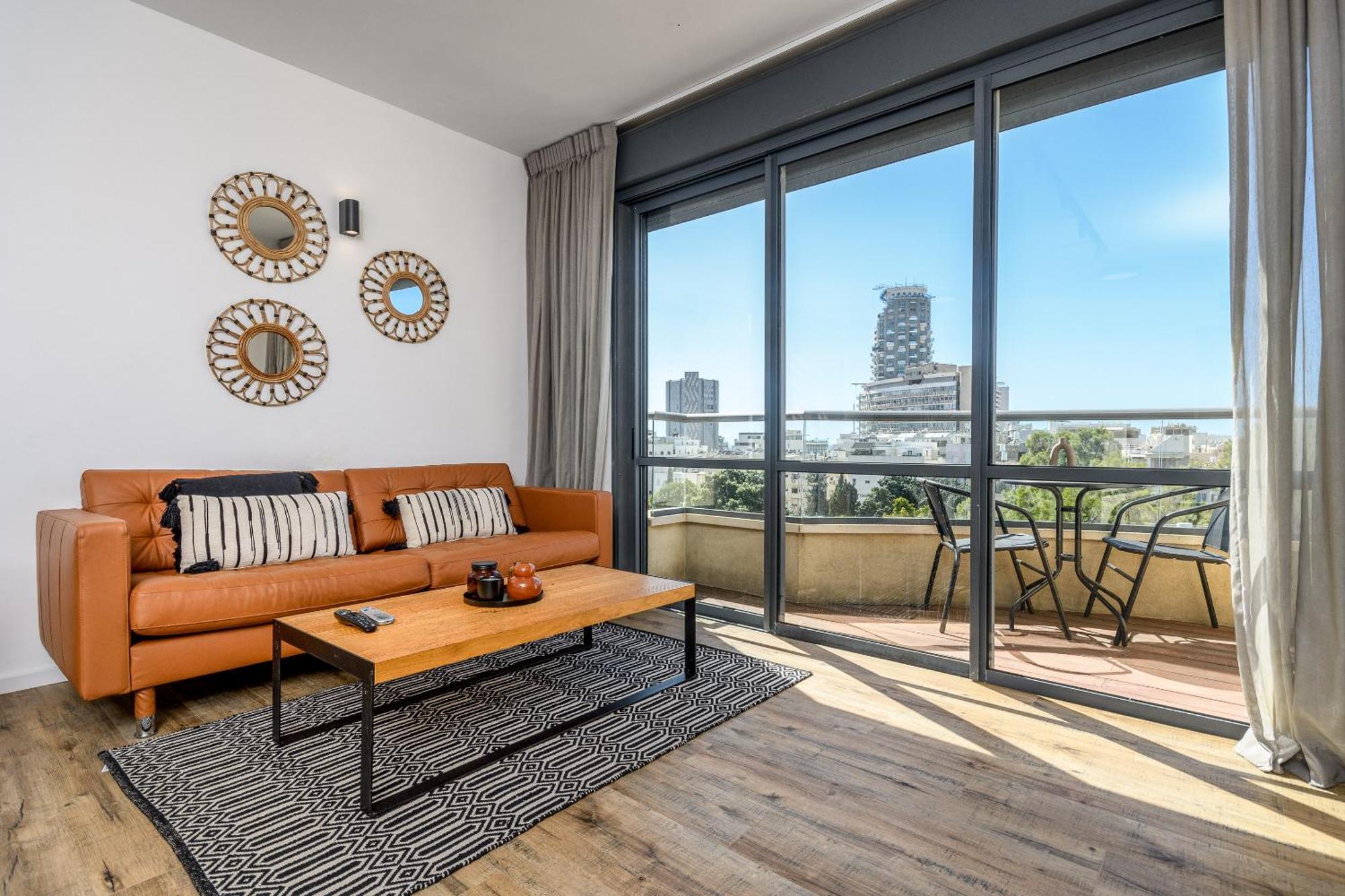 Modern & Sunny 1 Bdr W Balcony And Parking Apartman Tel-Aviv Kültér fotó